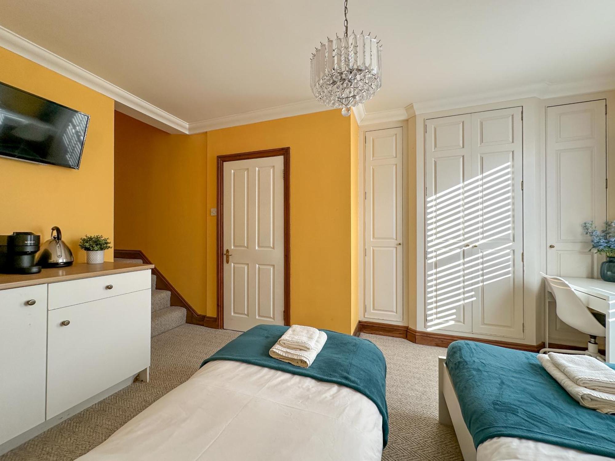 Fulham Guest house London